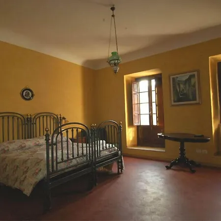 Via Della Piazza Alojamento de Acomodação e Pequeno-almoço 3*